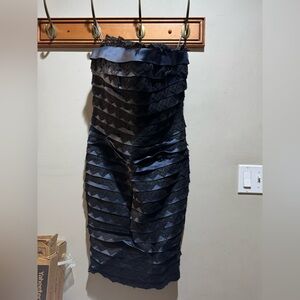 Carmen Marc Valvo Elegant Blue silk and Black lace Strapless Dress